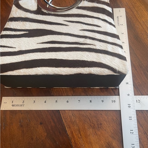 Custom made from hair on calf skin with a checkbook cover #1 spring print!🦓 - Picture 3 of 9